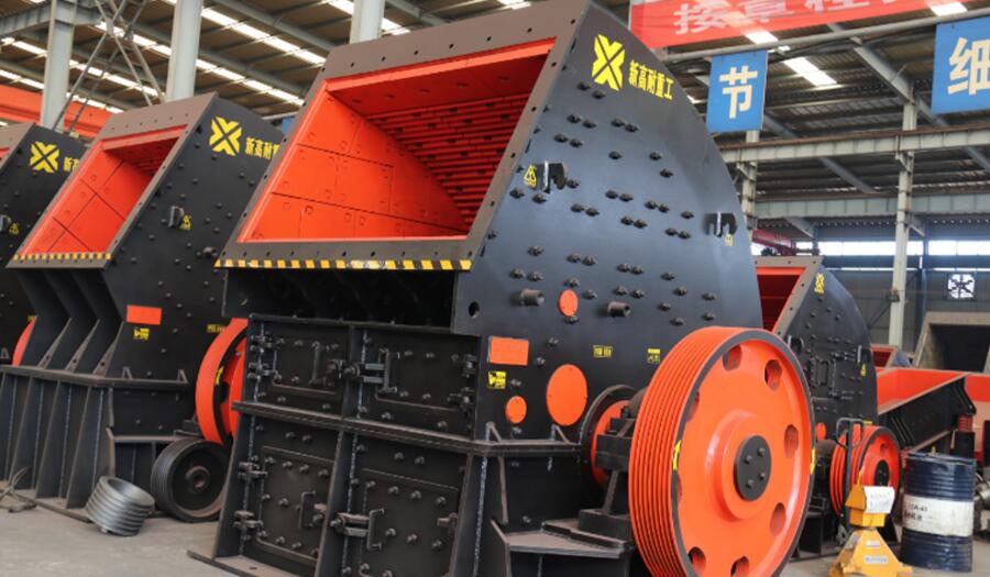 Reasons and solutions for bearing lockup of hammer crusher