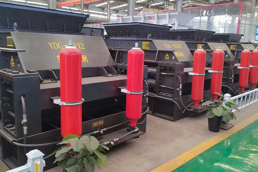 YDG Series Roller Sand Making Machine